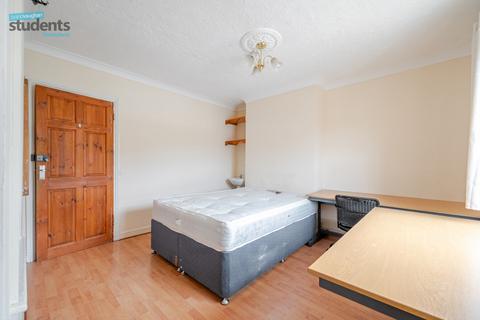 5 bedroom terraced house to rent, Chailey Road, Brighton BN1