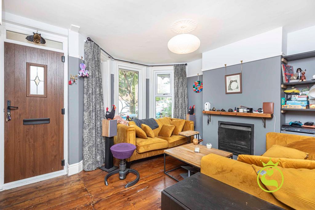 Poole, Poole BH14 2 bed terraced house for sale £350,000