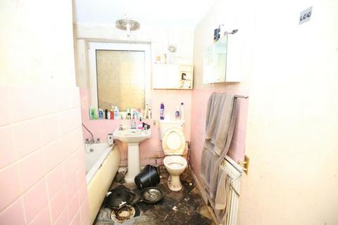 15 Exeter Road, Southampton, SO18 2ED