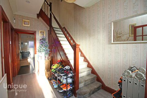 2 Sutherland Road, Blackpool, FY1 2QT