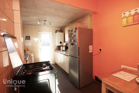 2 Sutherland Road, Blackpool, FY1 2QT