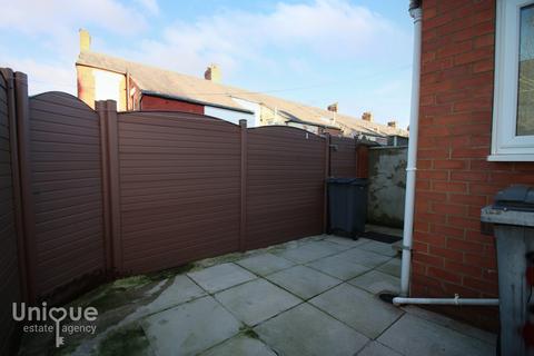 2 Sutherland Road, Blackpool, FY1 2QT