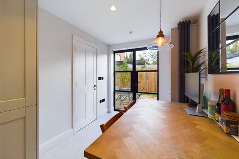 2 bedroom end of terrace house for sale - St. Pauls Street North, Cheltenham, Gloucestershire, GL50