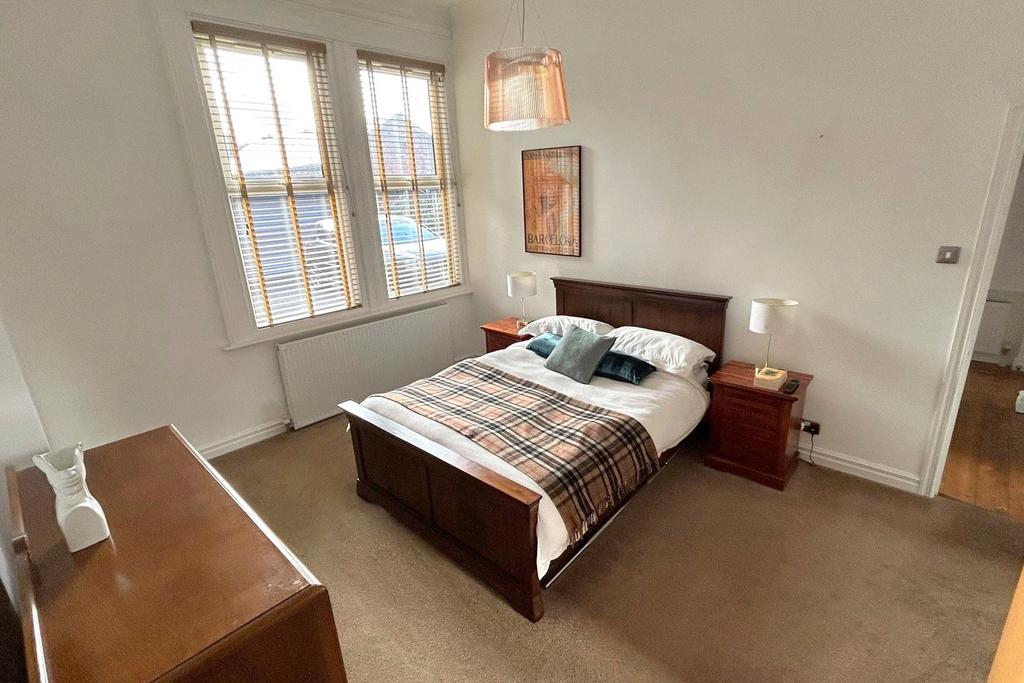 Bedroom2