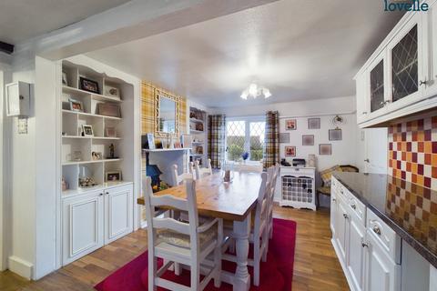 2 Nashs Row, Osgodby, Market Rasen, LN8 3TA