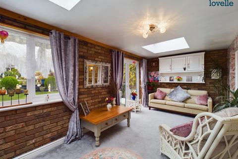 2 Nashs Row, Osgodby, Market Rasen, LN8 3TA