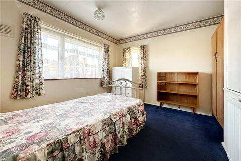 140 Clun Road, Wick, Littlehampton, BN17 7ET