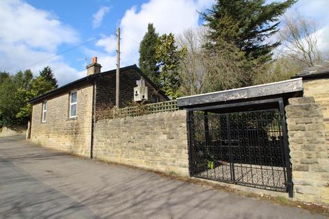 2 bedroom bungalow to rent, Woodlands Drive, Bradford, BD10