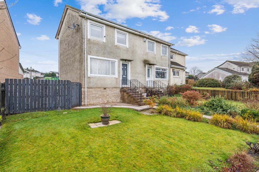 Bonnyton Drive, Eaglesham, East Renfrewshire, G76 0NQ 2 bed end of