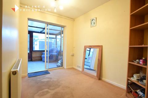 12 Becontree Close, Clacton-on-sea, CO15 4UR