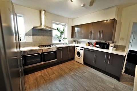 7 bedroom house to rent, 39 Wilford Lane, West Bridgford, Nottingham, NG2 7QZ