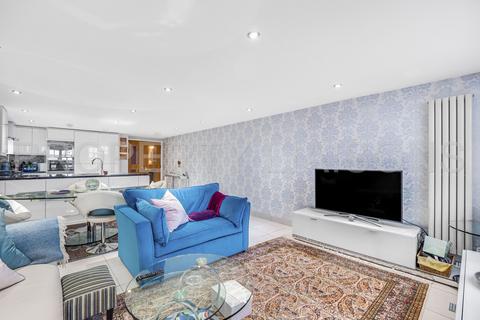 1 bedroom flat to rent - Merchant Court, Wapping, E1W