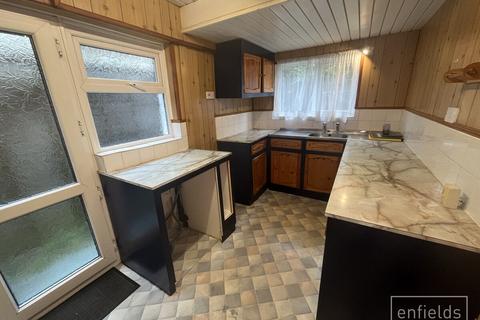 101 Howards Grove, Shirley, Southampton, SO15 5PS
