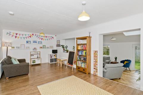 3 bedroom semi-detached house for sale - 34 Bonaly Drive, Bonaly, EH13 0HB