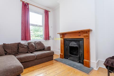 5 bedroom end of terrace house to rent - Adley Street, London E5