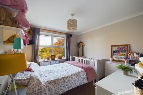 2 bedroom flat for sale, Linslade, Leighton Buzzard LU7