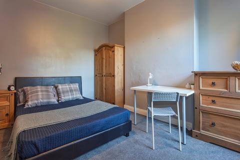 6 bedroom house to rent - Melton Road, West Bridgford, Nottingham, NG2 7NF