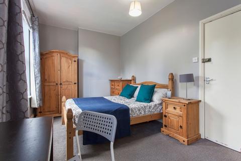 6 bedroom house to rent, 44 Melton Road, West Bridgford, Nottingham, NG2 7NF
