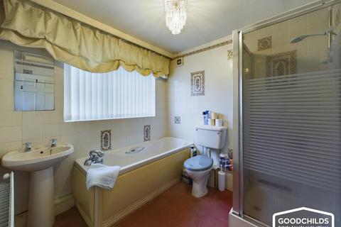 3 bedroom detached house for sale - Baslow Road, Bloxwich, WS3