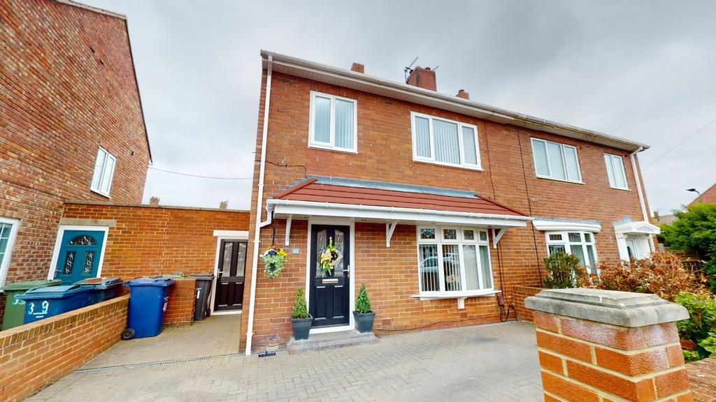 Auckland Avenue, South Shields 3 bed semidetached house for sale £