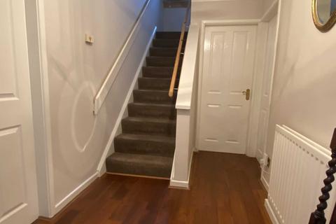 17 Delta Close, Royton, Oldham, OL2 5DR