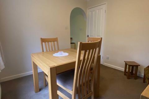 17 Delta Close, Royton, Oldham, OL2 5DR