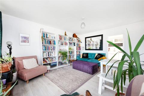 2 bedroom apartment for sale, Daubeney Road, London, E5