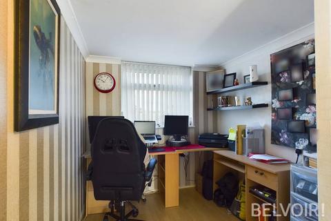 2 bedroom semi-detached house for sale - Crestwood Drive, Stone, ST15