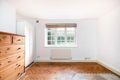 1 bedroom apartment to rent, Hill Top, Hampstead Garden Suburb, NW11