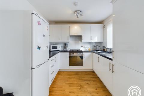 2 bedroom semi-detached house for sale - Bressay Grove, Glasgow, G33