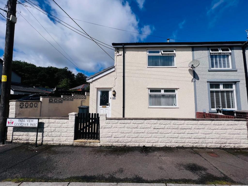 Park View, Tredegar 3 bed terraced house £750 pcm (£173 pw)