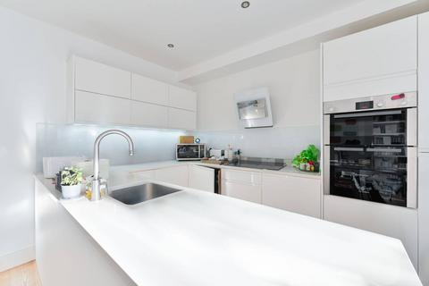 38 Levendale Road, London, SE23 2TW