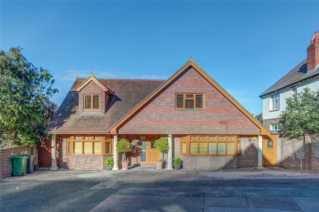 Graham Avenue, Brighton, East Sussex... 4 bed detached house £950,000