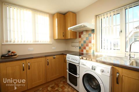 91 Aintree Road, Thornton-cleveleys, FY5 5HW