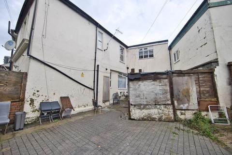9 bedroom flat for sale, Foord Road South, Folkestone, CT20
