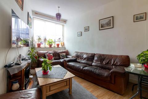 9 bedroom flat for sale, Foord Road South, Folkestone, CT20