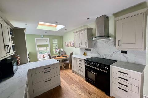 1 Tarrws Close, Wenvoe, Cardiff, CF5 6BT