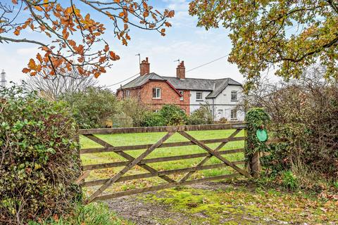 3 bedroom semi-detached house for sale, Ledsham Lane, Ledsham, Ellesmere Port, Cheshire