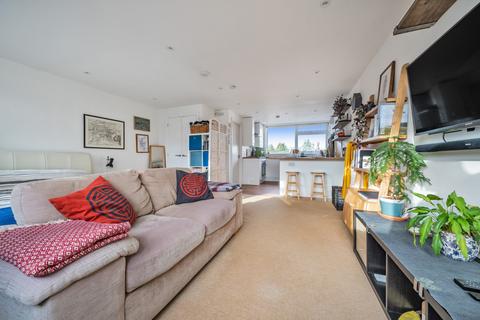 1 bedroom apartment for sale - Harvey Road, Guildford, Surrey, GU1