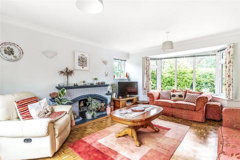24 Brokes Crescent, Reigate, RH2 9PS