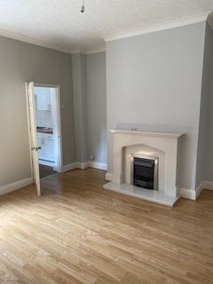 2 bedroom apartment to rent, Emmerson Terrace, Washington NE38