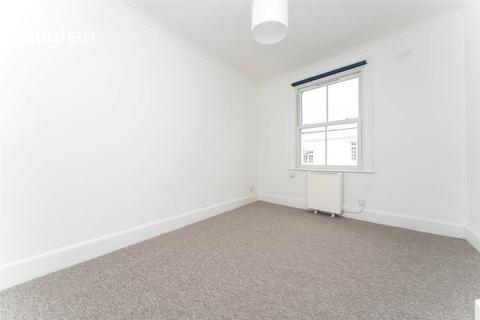 2 bedroom end of terrace house to rent, Elm Grove, East Sussex BN2