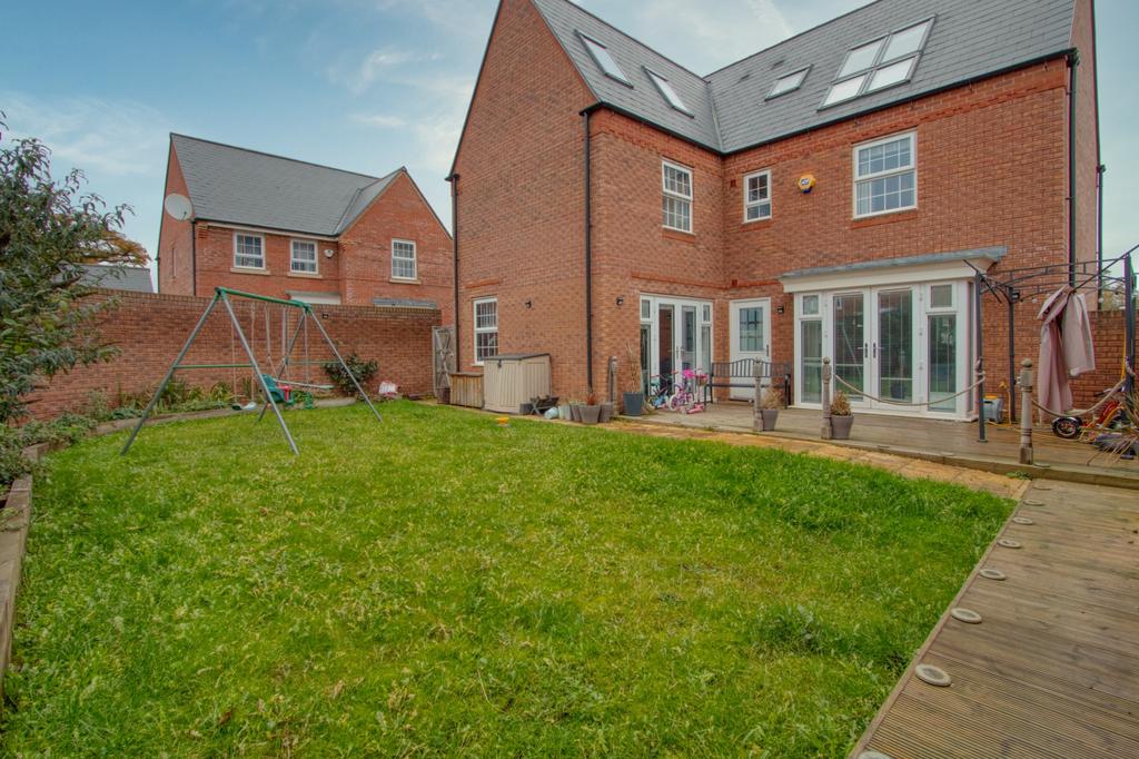 Bruford Drive (37)
