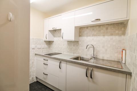 2 bedroom apartment for sale, Farley Court, Church Road East, Farnborough, GU14