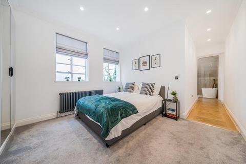 3 bedroom flat for sale, Westbourne Terrace, Bayswater