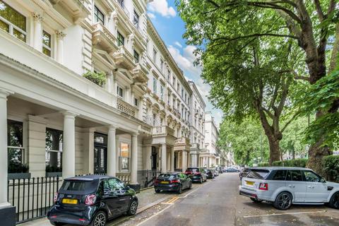 3 bedroom flat for sale, Westbourne Terrace, Bayswater