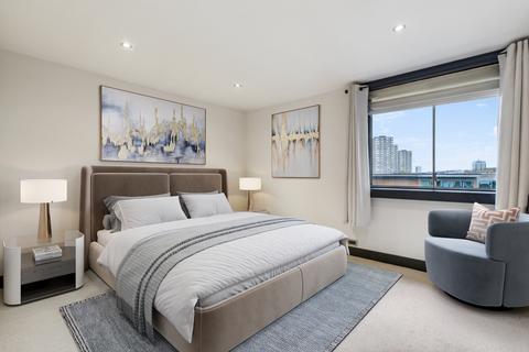 2 bedroom flat for sale, Valiant House, Vicarage Crescent, London