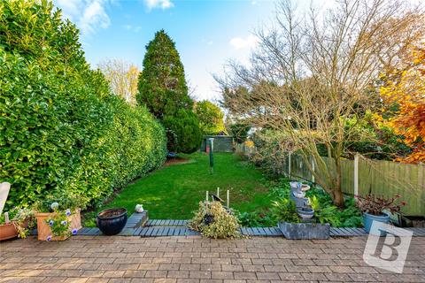 32 Havering Drive, Romford, RM1 4BH