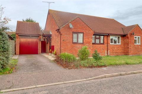 12 Bernard Close, Kirby Cross, Frinton-on-sea, CO13 0TP