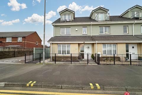 3 bedroom end of terrace house for sale, Bay View Close, Port Talbot. SA12 7QA